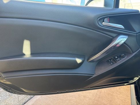 Used 2018 FIAT 124 Spider Abarth w/ Convenience Group image 23