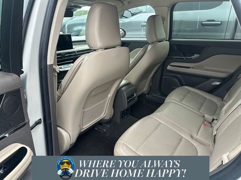 Certified 2023 Lincoln Corsair FWD w/ Equipment Group 101A image 27