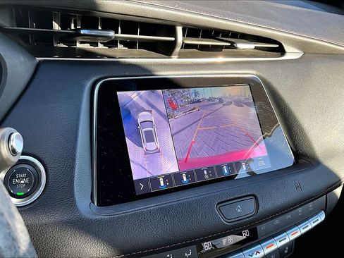 Used 2019 Cadillac XT4 Sport image 21