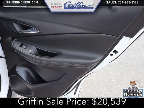 Certified 2023 Buick Encore GX Preferred w/ Cold Weather Comfort Package FWD image 41