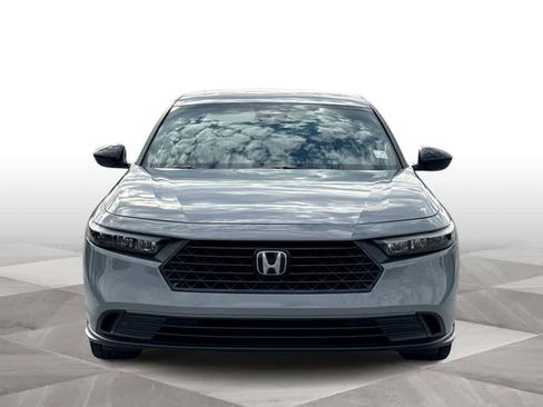 Used 2024 Honda Accord Sport image 3