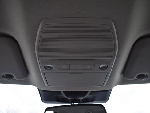 Used 2026 Nissan Sentra SV w/ SV Convenience Package FWD image 35