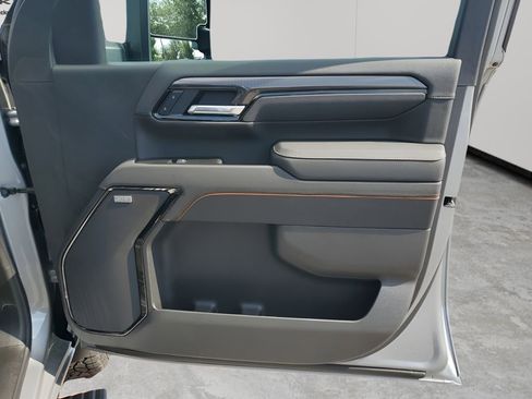 New 2026 GMC Sierra 2500 AT4 w/ AT4 Premium Plus Package image 13