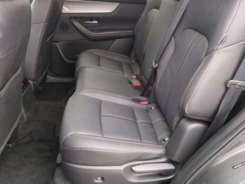 Certified 2024 MAZDA CX-90 3.3 Turbo w/ Preferred Plus image 19