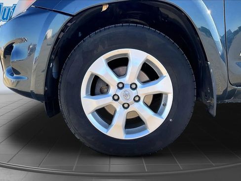 Used 2010 Toyota RAV4 Limited AWD/4WD image 37
