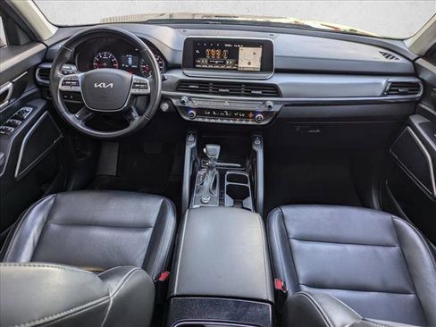 Used 2022 Kia Telluride S image 14