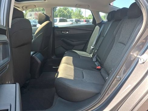 Used 2023 Honda Accord EX image 11
