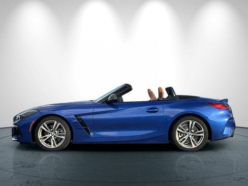 Used 2025 BMW Z4 sDrive30i w/ Premium Package image 7