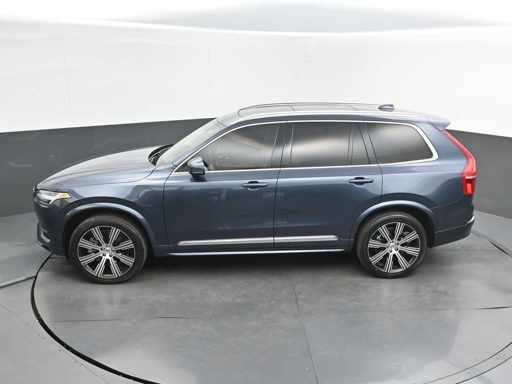 Certified 2025 Volvo XC90 T8 Plus w/ Protection Package Premier AWD/4WD image 24