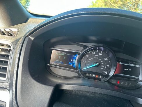 Used 2018 Ford Explorer Sport w/ Equipment Group 401A AWD/4WD image 7