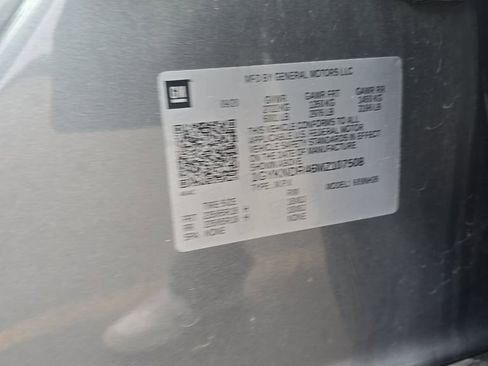 Used 2021 Cadillac XT5 Premium Luxury w/ LPO, Floor Liner Package AWD/4WD image 22