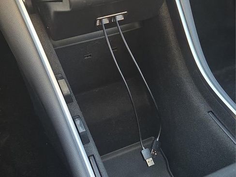 Used 2018 Tesla Model 3 Mid Range image 24