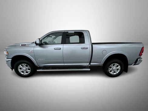 Used 2022 RAM 2500 Laramie AWD/4WD image 8