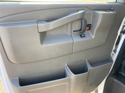Certified 2024 GMC Savana 2500 Extended w/ Driver Convenience Package RWD image 14