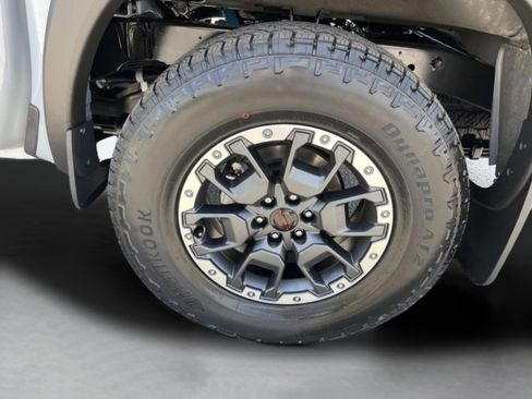 New 2026 Nissan Frontier PRO-4X AWD/4WD image 29