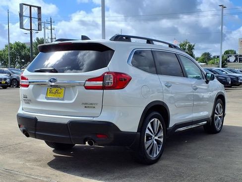 Used 2021 Subaru Ascent Touring w/ Popular Package #2 AWD/4WD image 2