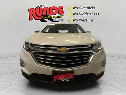 Used 2018 Chevrolet Equinox Premier AWD/4WD image 9
