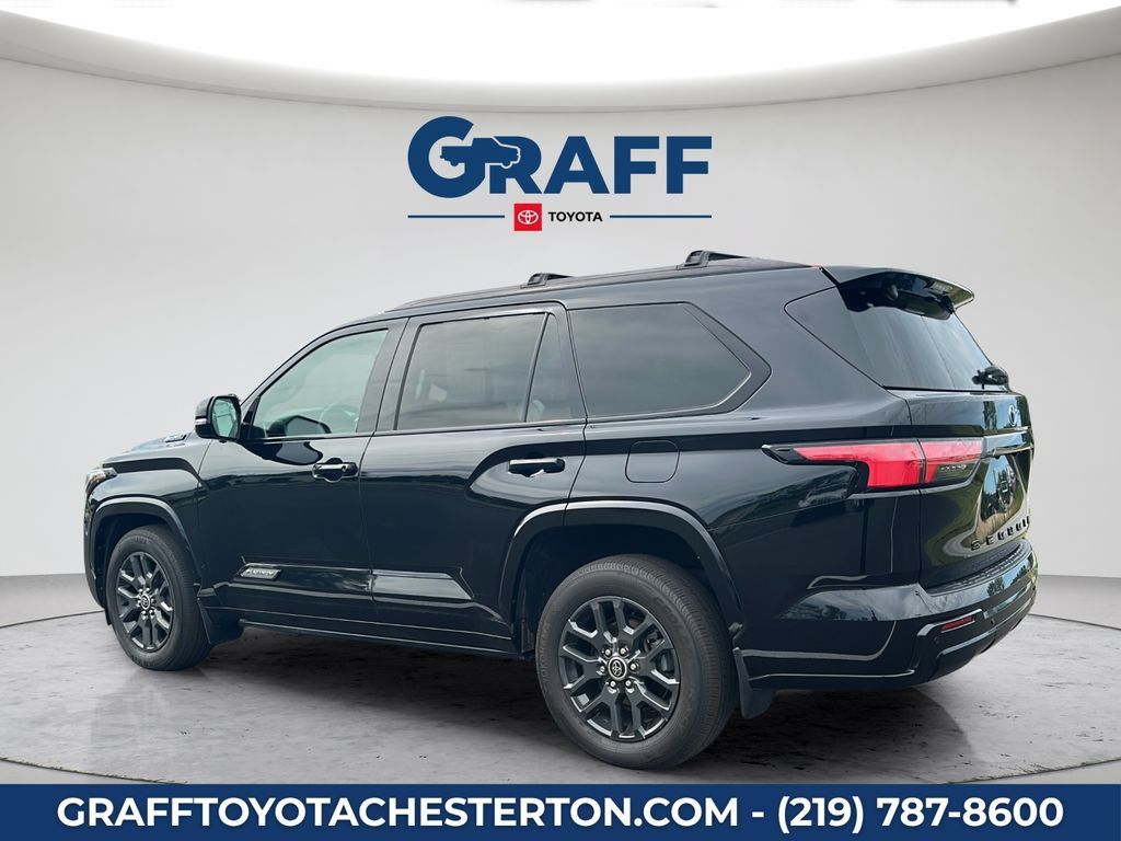 Used 2023 Toyota Sequoia Platinum AWD/4WD image 10