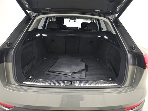Used 2024 Audi Q8 e-tron Premium Plus AWD/4WD image 14