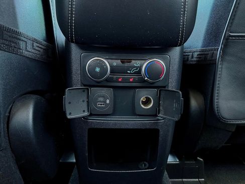 Used 2020 Ford Explorer XLT w/ Equipment Group 202A image 25