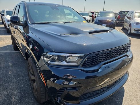 Used 2025 Dodge Durango R/T AWD/4WD image 3