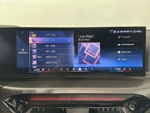 New 2026 BMW 430i xDrive Coupe w/ Premium Package AWD/4WD image 18