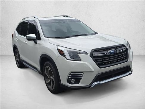 Used 2022 Subaru Forester Touring w/ Popular Package #3 AWD/4WD image 3