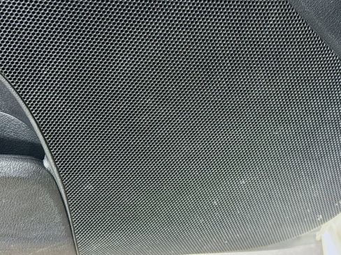 Used 2013 Toyota Avalon Limited image 22