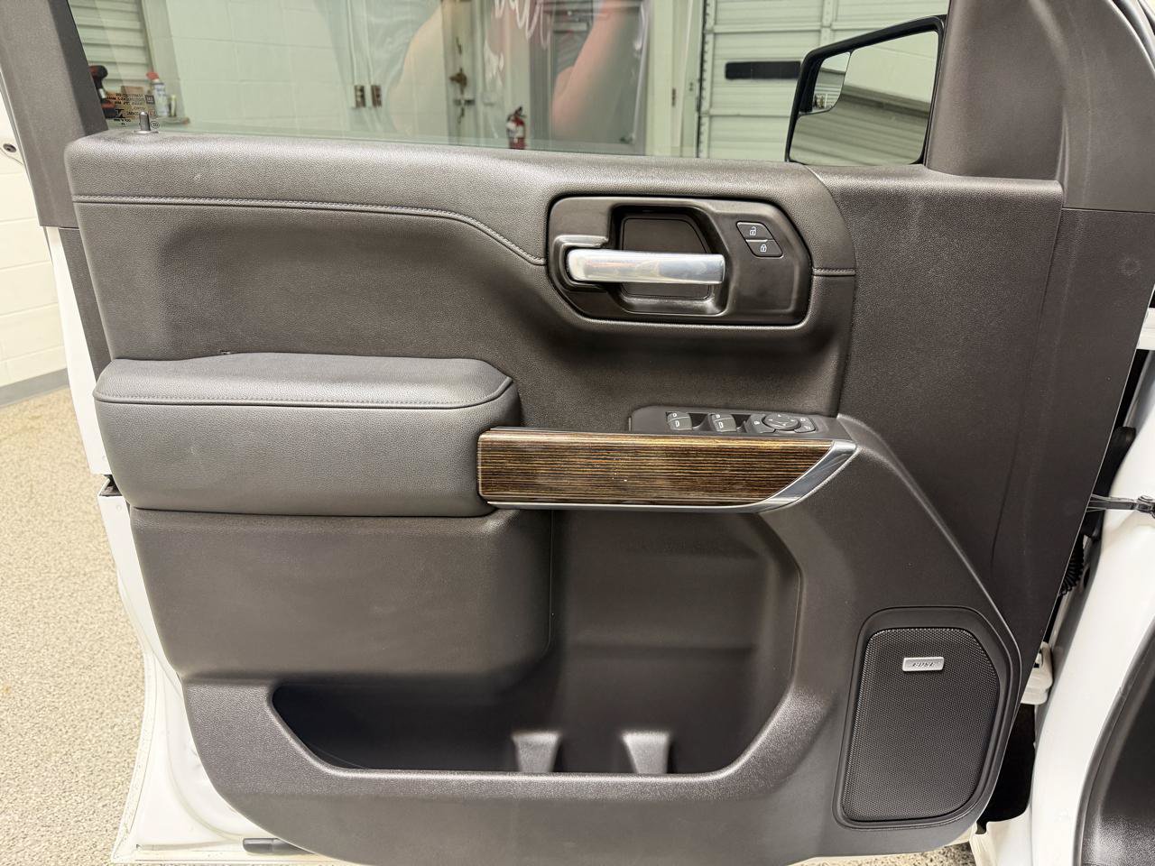 Used 2021 GMC Sierra 1500 Elevation w/ Preferred Package AWD/4WD image 11