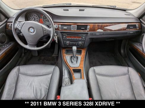 Used 2011 BMW 328i xDrive Sedan AWD/4WD image 25