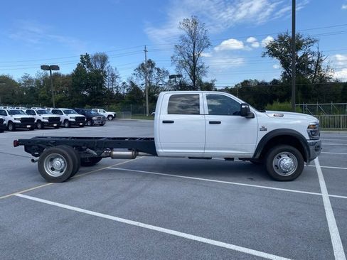 New 2025 RAM 5500 Tradesman image 8