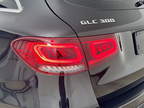 Certified 2022 Mercedes-Benz GLC 300 4MATIC image 42