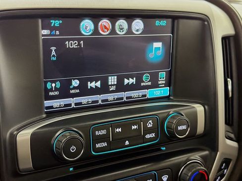 Used 2018 GMC Sierra 1500 SLT image 17