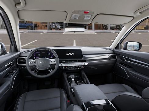 New 2025 Kia Telluride LX image 16