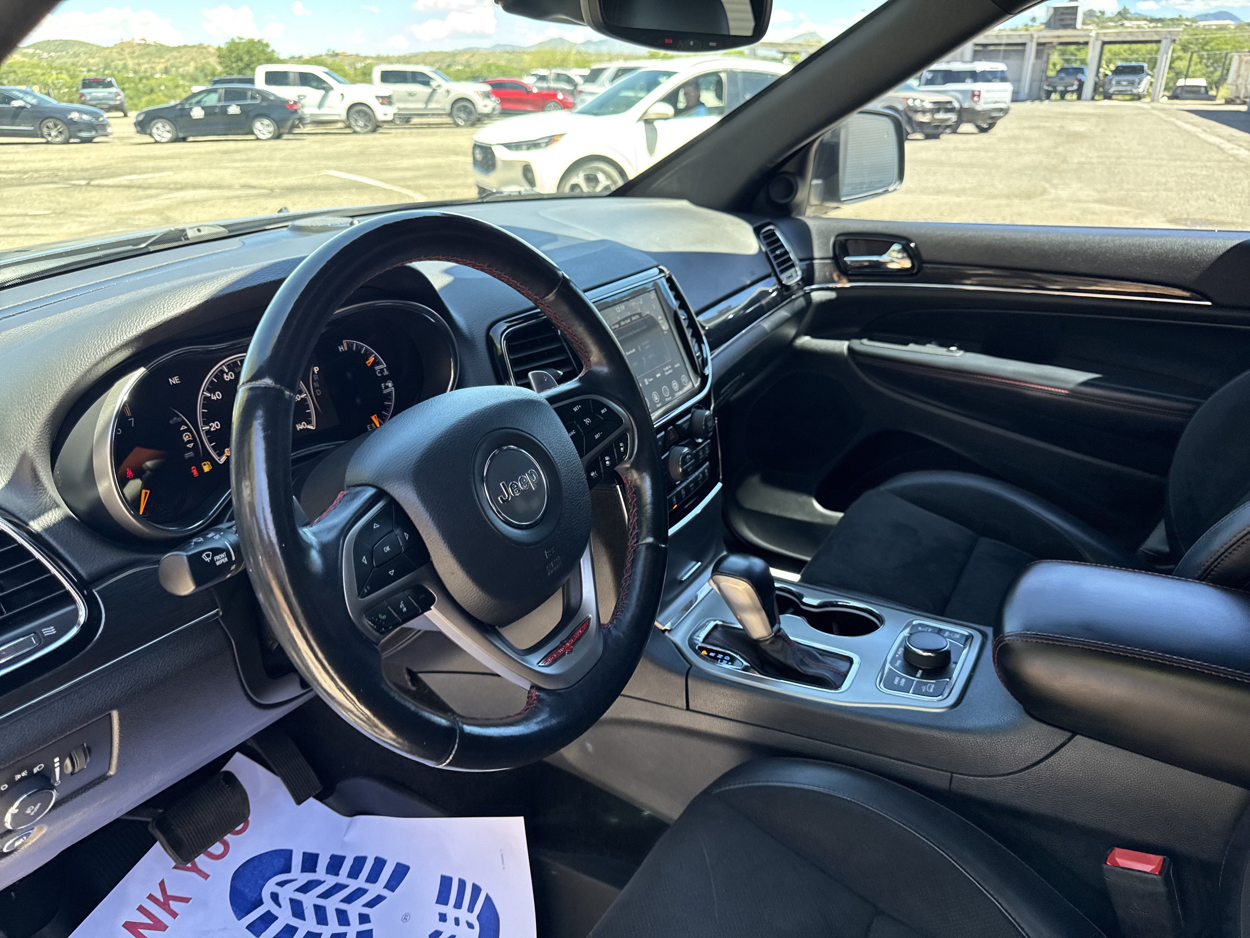Used 2020 Jeep Grand Cherokee Trailhawk w/ Premium Lighting Group AWD/4WD image 24