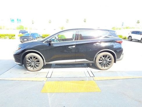 Used 2023 Nissan Murano Platinum w/ Cargo Package image 7