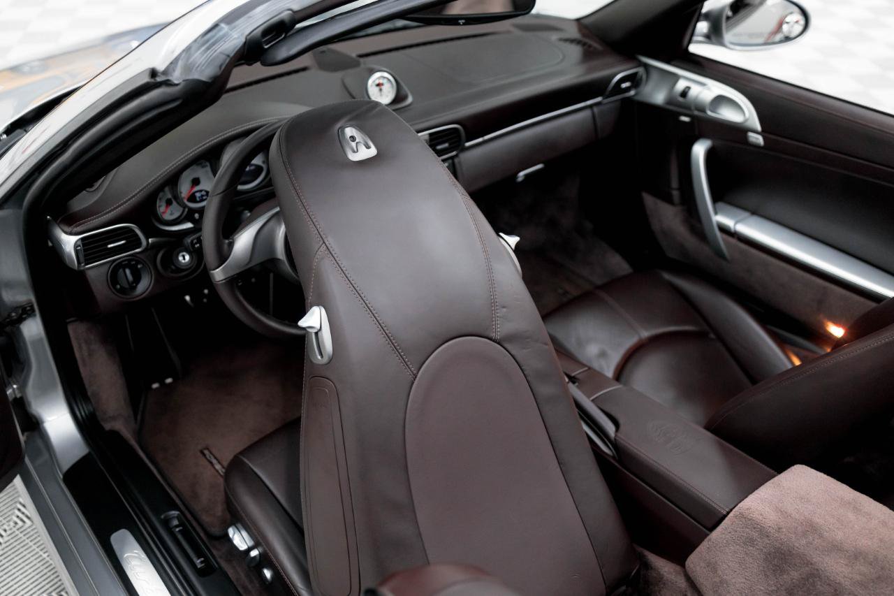 Used 2010 Porsche 911 Turbo AWD/4WD image 51