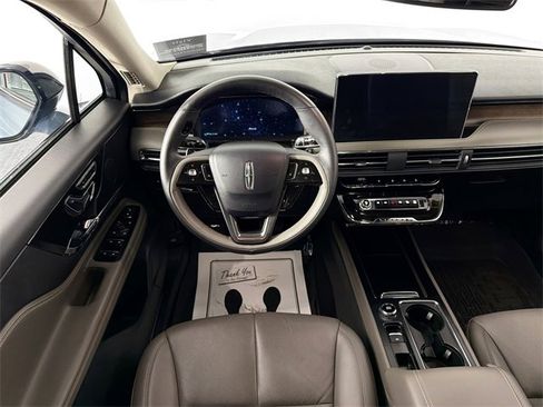 Used 2024 Lincoln Corsair Reserve w/ Jet Appearance Package image 20