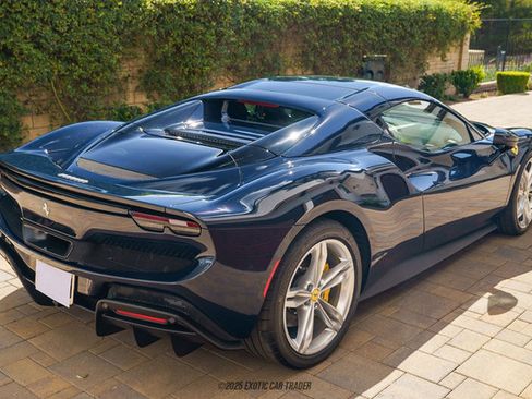 Used 2025 Ferrari 296 GTS image 19