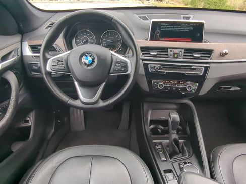 Used 2017 BMW X1 xDrive28i image 14