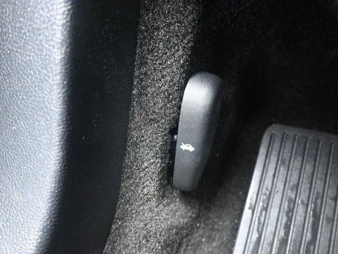 Used 2018 Ford Fusion S image 25