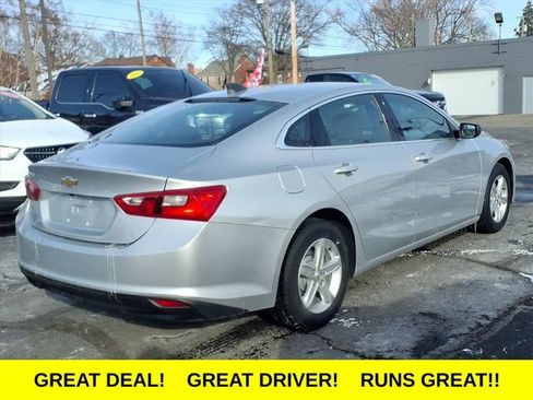 Used 2019 Chevrolet Malibu LS image 4