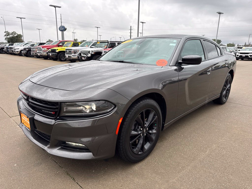 Used 2020 Dodge Charger SXT w/ Driver Convenience Group AWD/4WD image 22