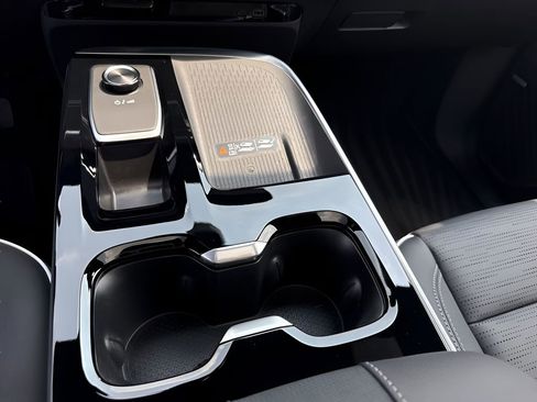 New 2025 Buick Enclave Sport Touring w/ Super Cruise Package image 27