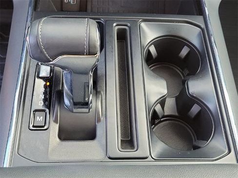 Certified 2022 Ford F150 Lariat w/ Trailer Tow Package image 31