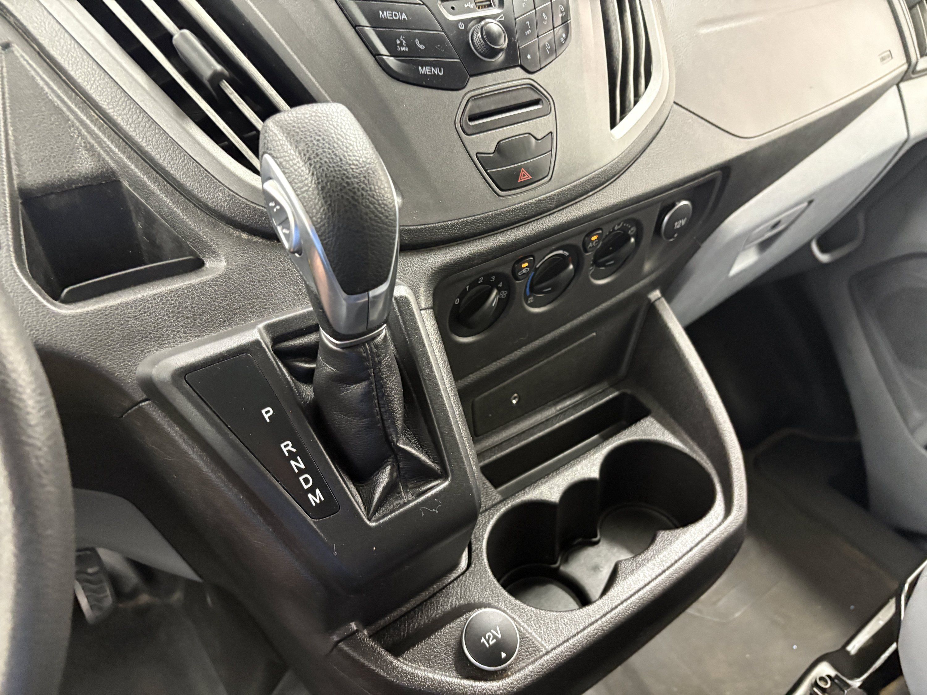 Used 2018 Ford Transit 350 XL RWD image 24