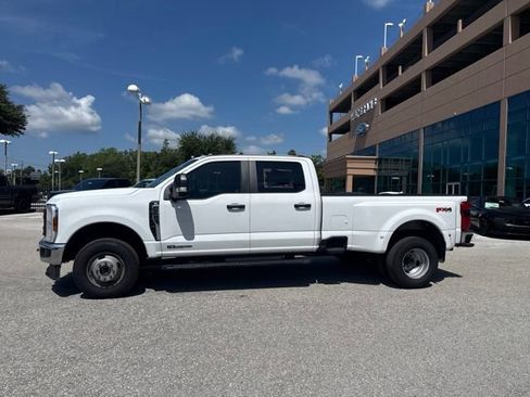 Used 2024 Ford F350 XL w/ 360-Degree Camera Package AWD/4WD image 2