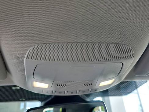 Used 2024 Ford Edge SEL image 18