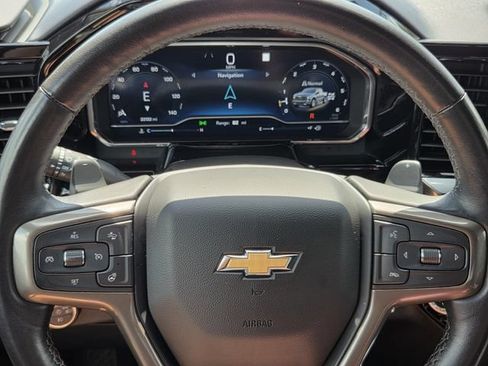 Certified 2022 Chevrolet Silverado 1500 High Country w/ Technology Package AWD/4WD image 24