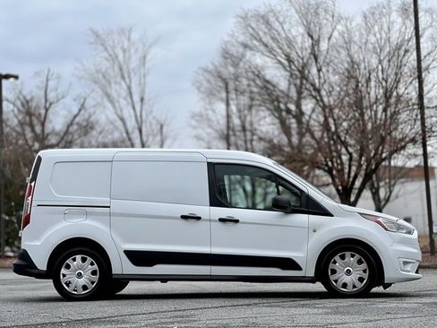 Used 2019 Ford Transit Connect XLT image 5